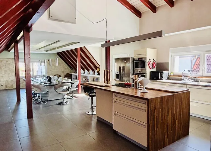 Apartmán 250m House Sleeps 11 Near Strasbourg Kilstett
